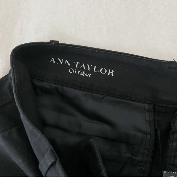 Ann Taylor Black City Short - Picture 3 of 4